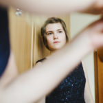 Mädchen Getting Ready