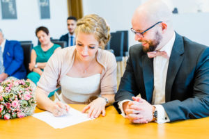 Braut Unterschrift